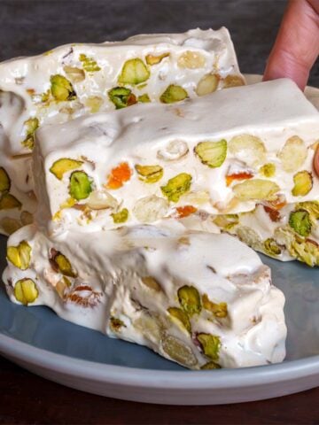 Pistachio almond nougat