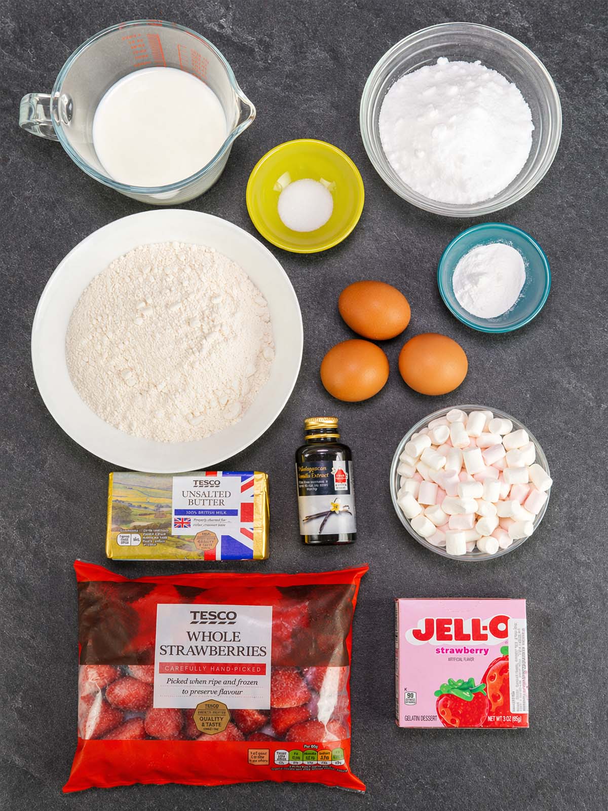 Ingredients in Strawberry Shortcut Cake